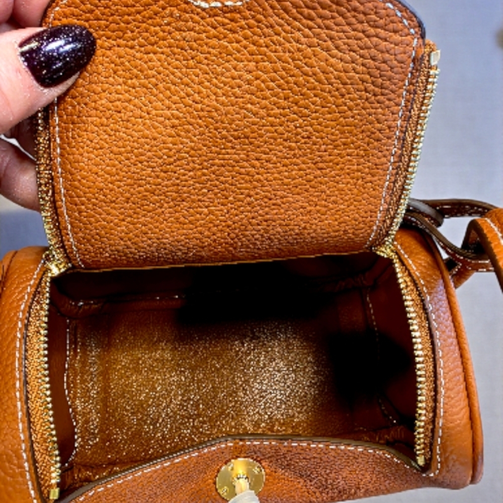 SALE!! Mini Tan Pebble Leather Shoulder or Crossbody Bag - Picture 4 of 7